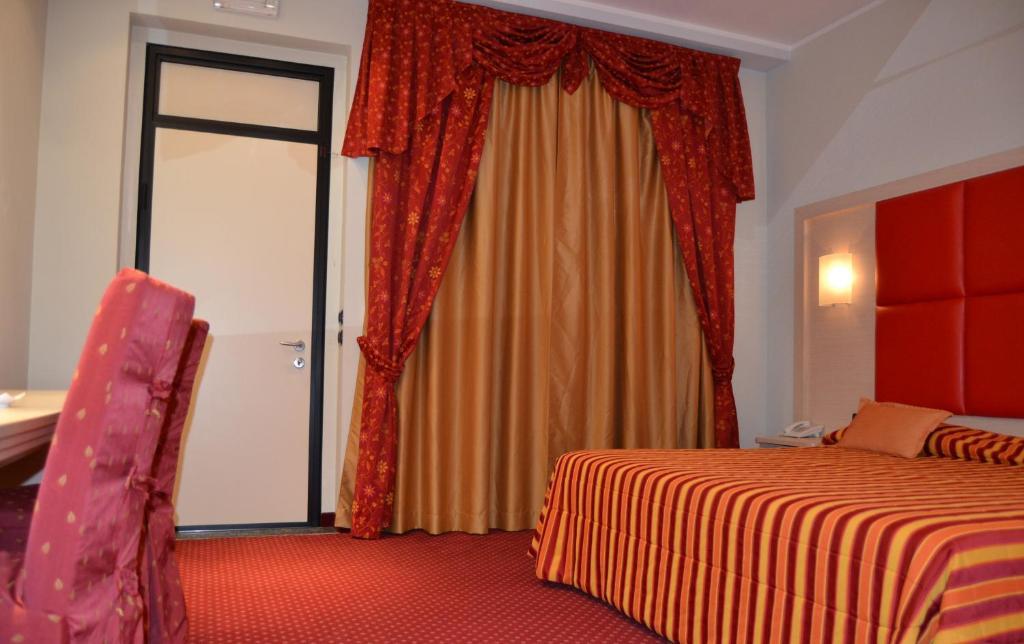 Hotel Motel 2 Castel San Giovanni  Quarto foto